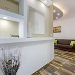 A Lovely 4br With Private Pool & Bbq By 360 Estates Apartment