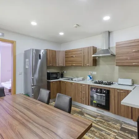 A Lovely 4br With Private Pool & Bbq By 360 Estates Is-Swieqi