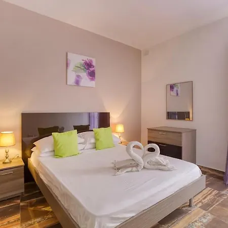 Daire A Lovely 4br With Private Pool & Bbq By 360 Estates *